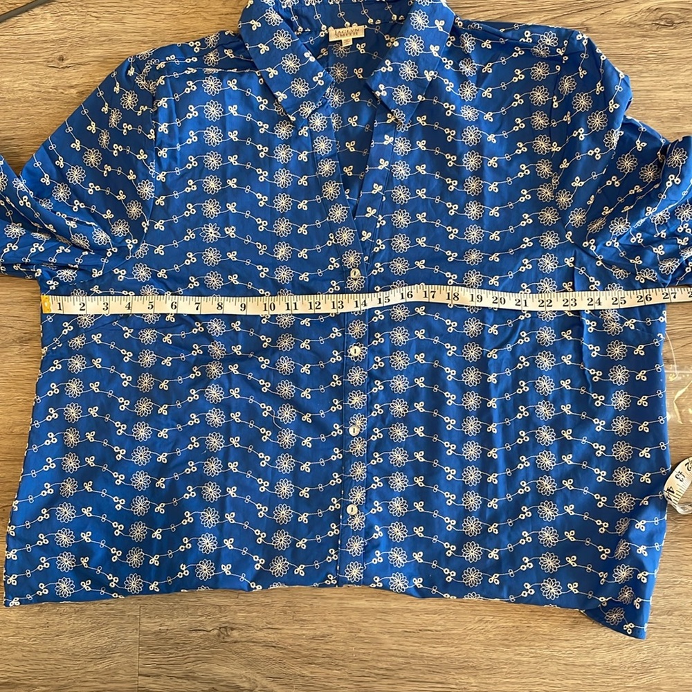 Jaclyn Smith Embroidered & Eyelet Button Up Blouse Blue White‎ 2X - Picture 9 of 10